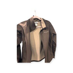 Columbia omni-shield womens brown softshell